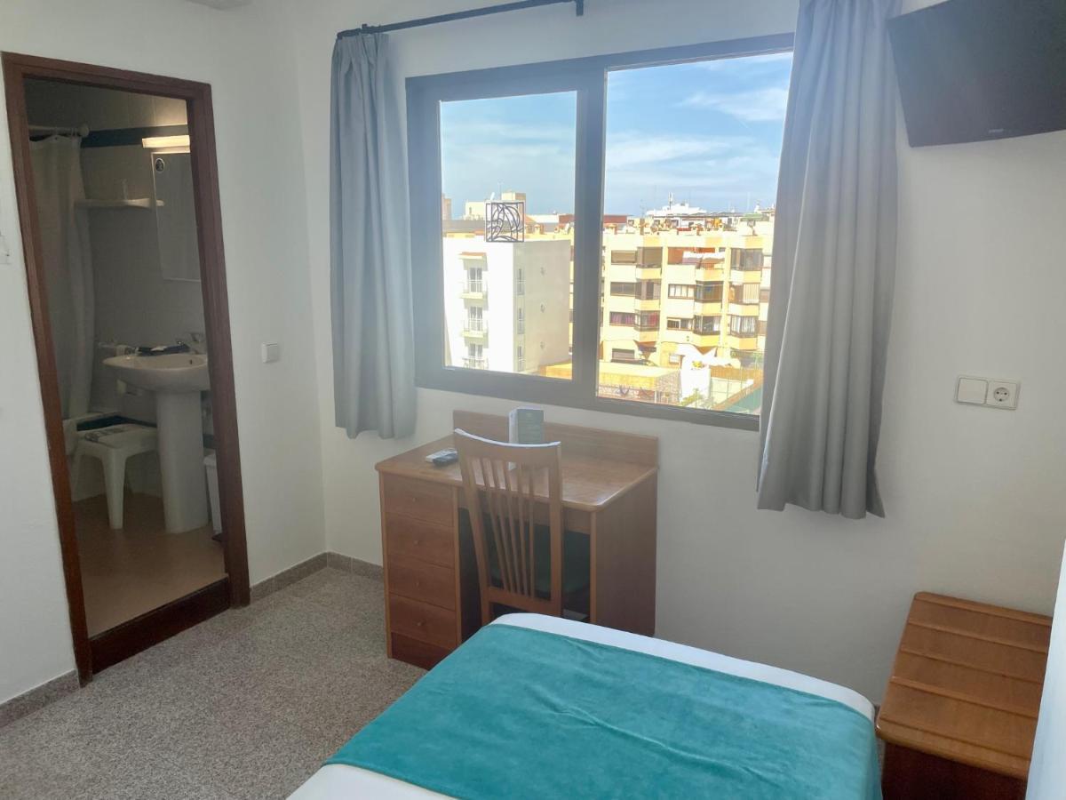 Hotel Brisa - Adults Only سان أنطونيو المظهر الخارجي الصورة