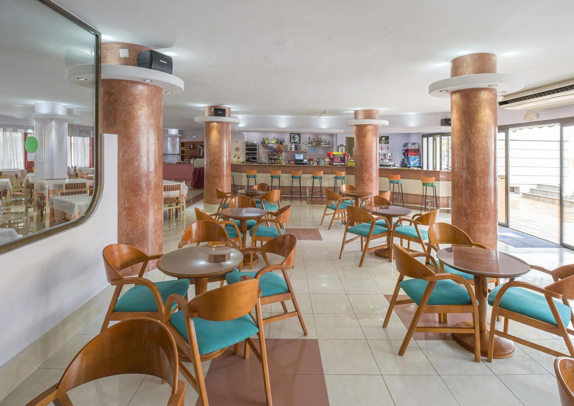 Hotel Brisa - Adults Only سان أنطونيو المظهر الخارجي الصورة