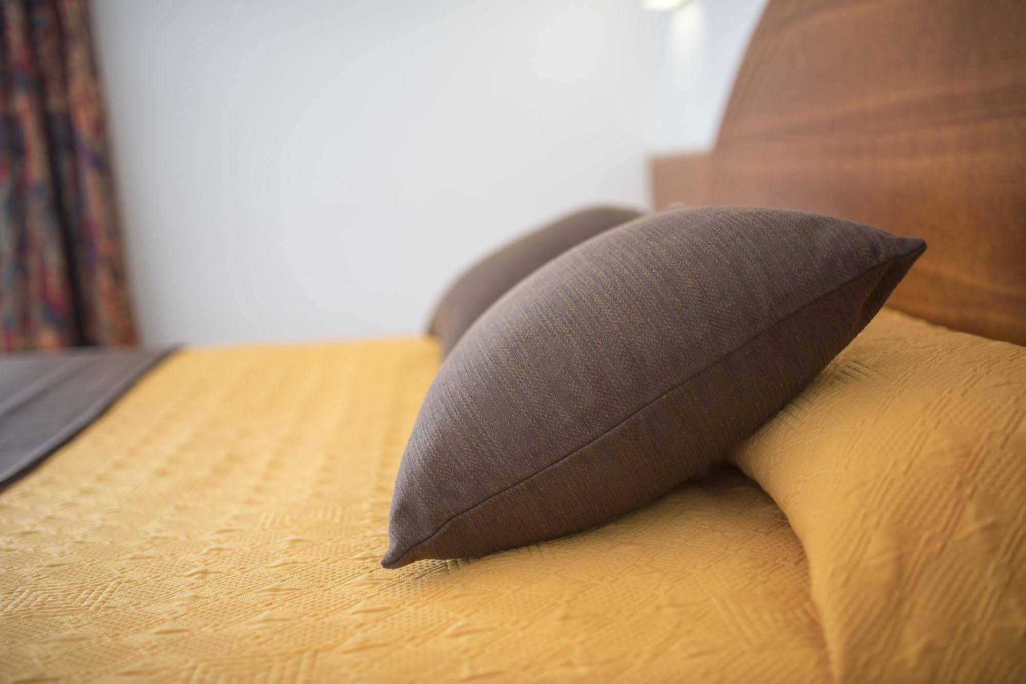Hotel Brisa - Adults Only سان أنطونيو المظهر الخارجي الصورة