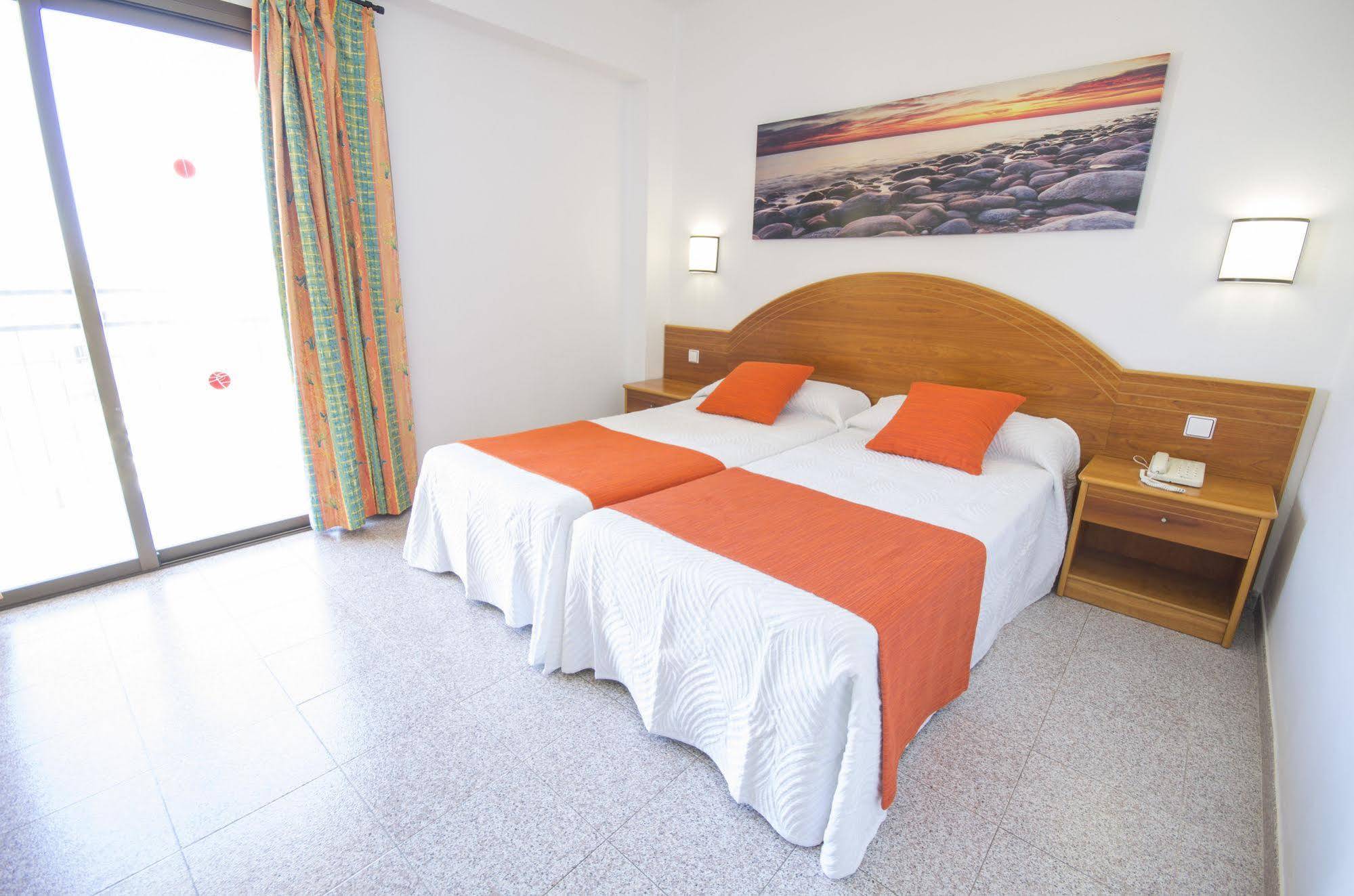 Hotel Brisa - Adults Only سان أنطونيو المظهر الخارجي الصورة