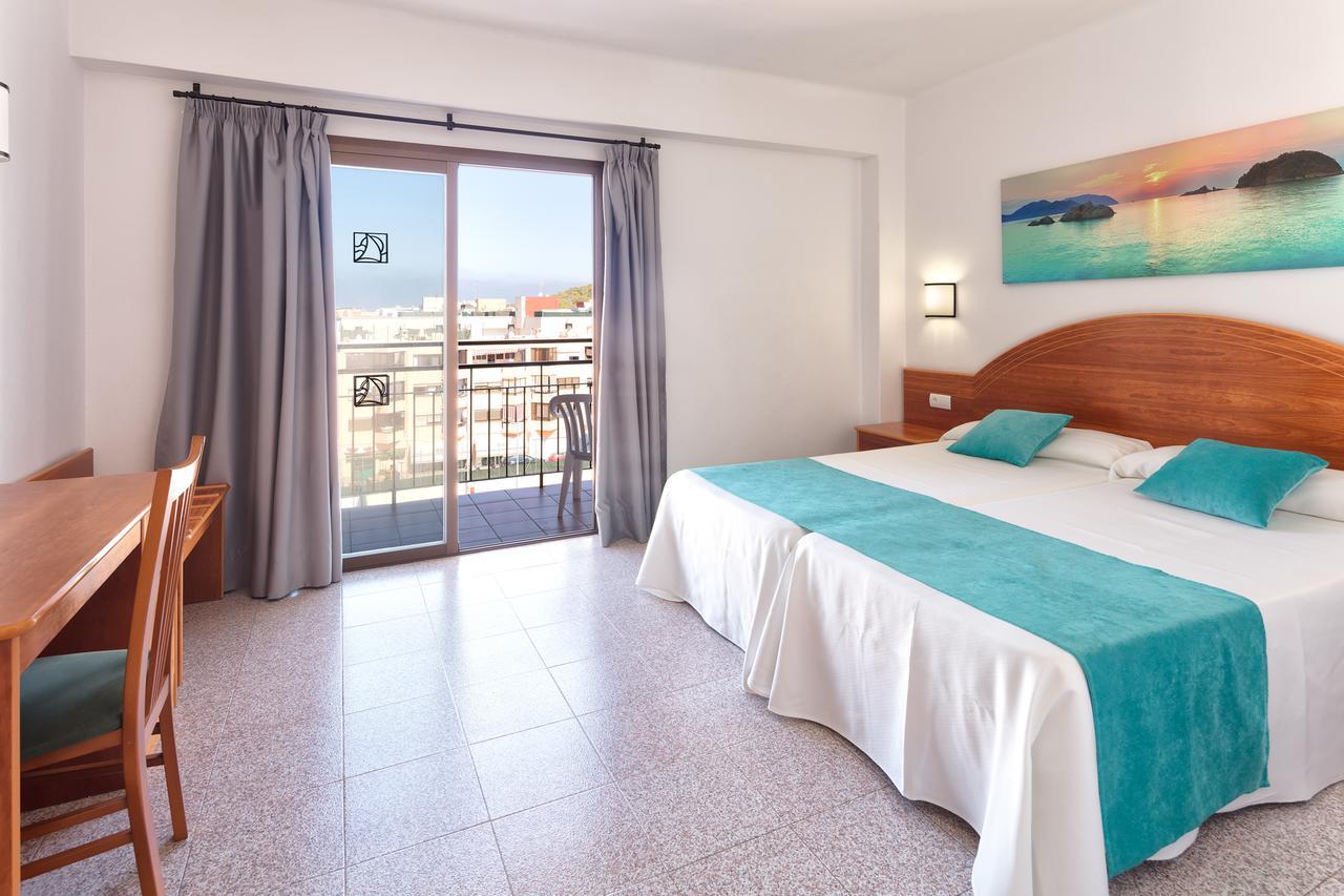 Hotel Brisa - Adults Only سان أنطونيو المظهر الخارجي الصورة